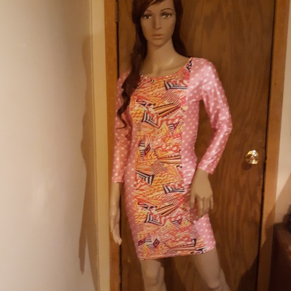 Womens Bodycon Size M Eye Catching Pink Polka Dot - Picture 2 of 6